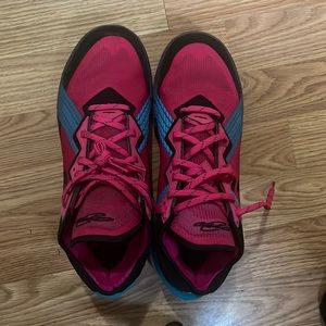 Lebron James 18 Fireberry Shoes